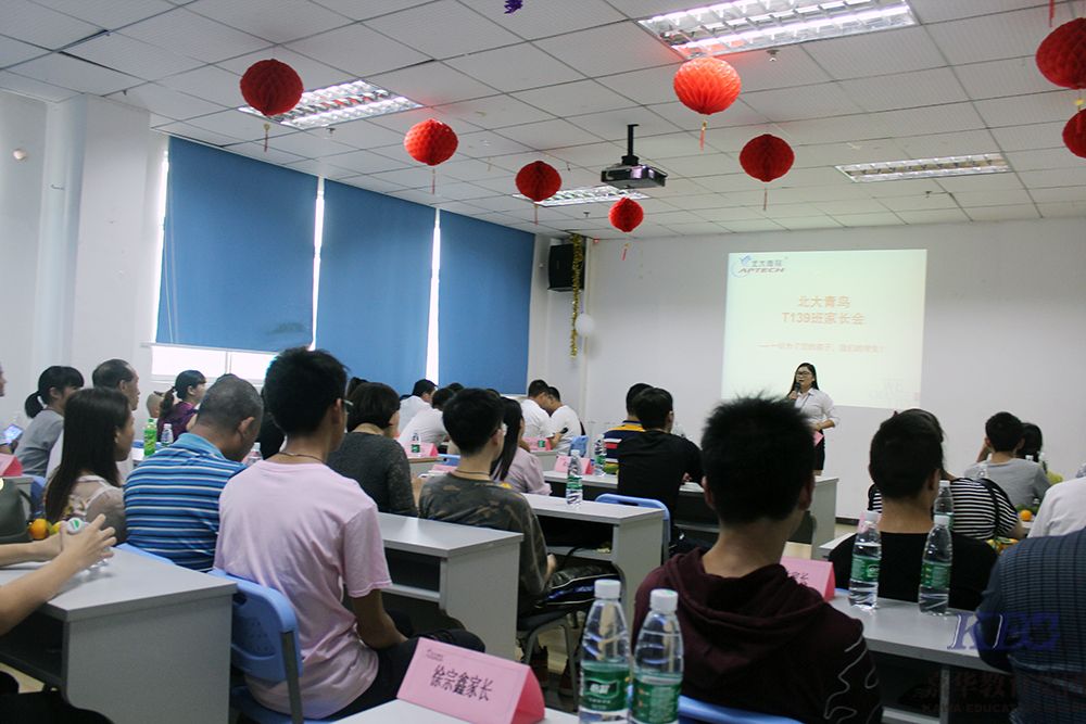 初中畢業(yè)學(xué)啥技術(shù)好？學(xué)長這么做