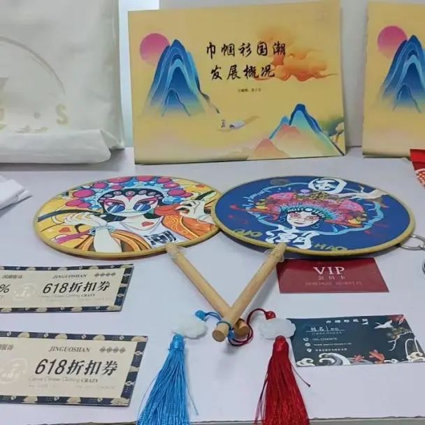 UI設(shè)計師，輕松攢錢八十萬？